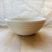 Load image into Gallery viewer, Round Banneton