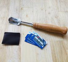 Load image into Gallery viewer, Bakers Lame